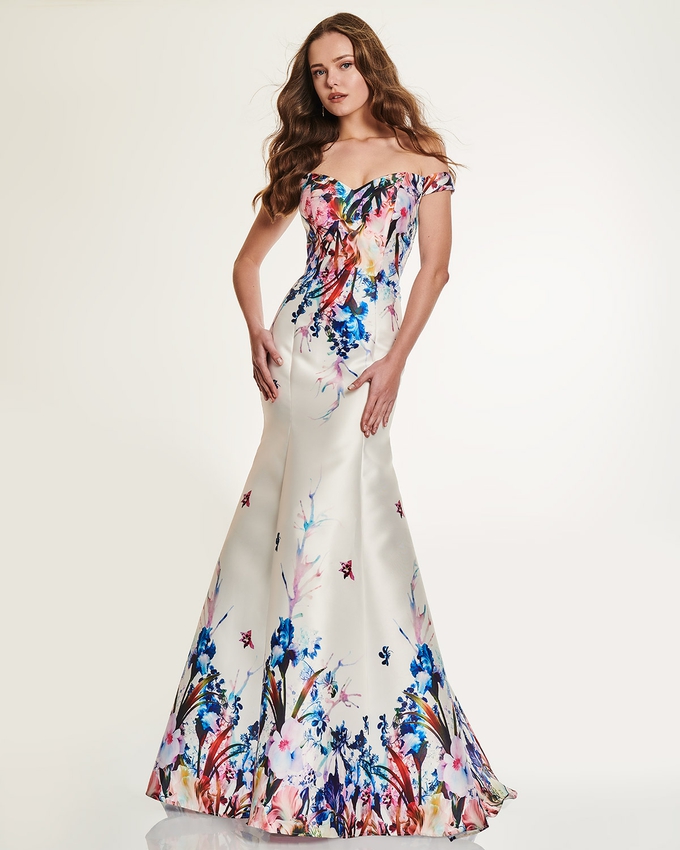 Cocktail long dress with floral motif