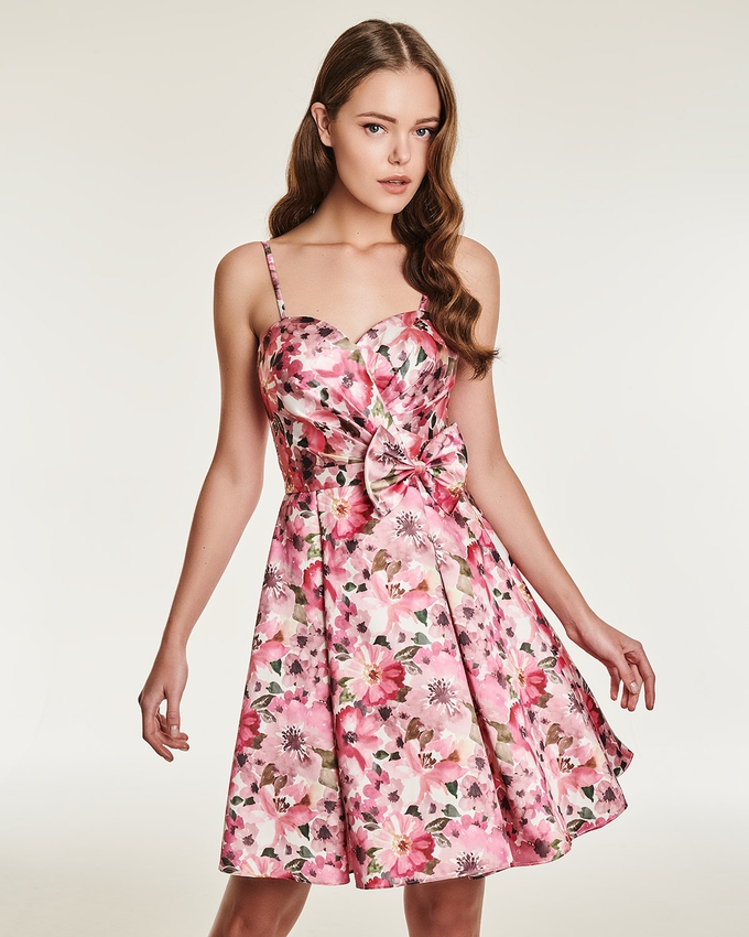 Cocktail strapless floral dress with a bow in the waist