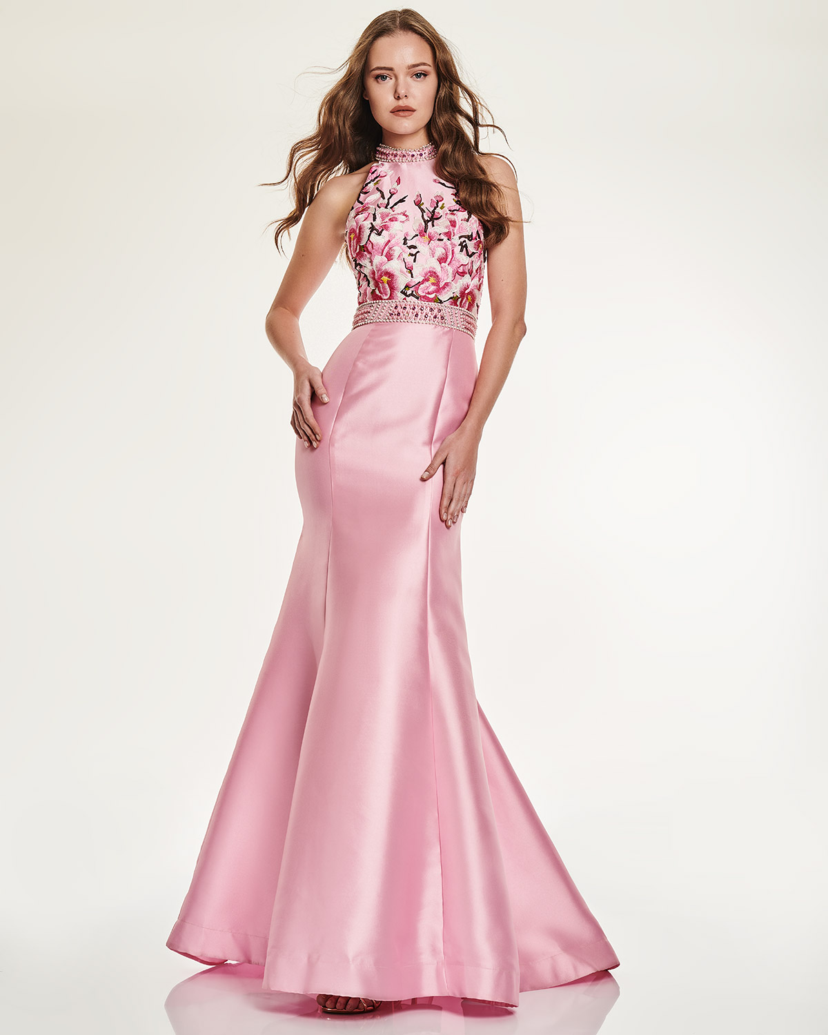 Cocktail Dresses / Long Evening Dress with floral bust and beading