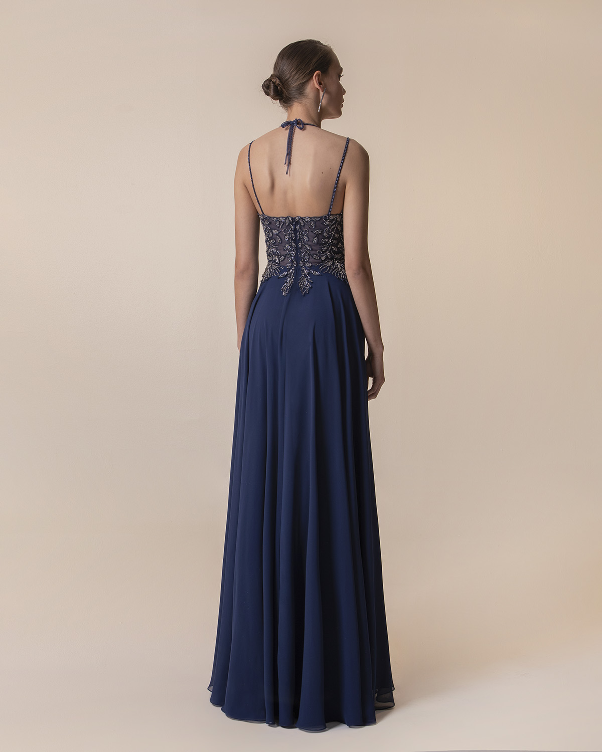 Evening Dresses / Long chiffon evening dress with fully beaded top