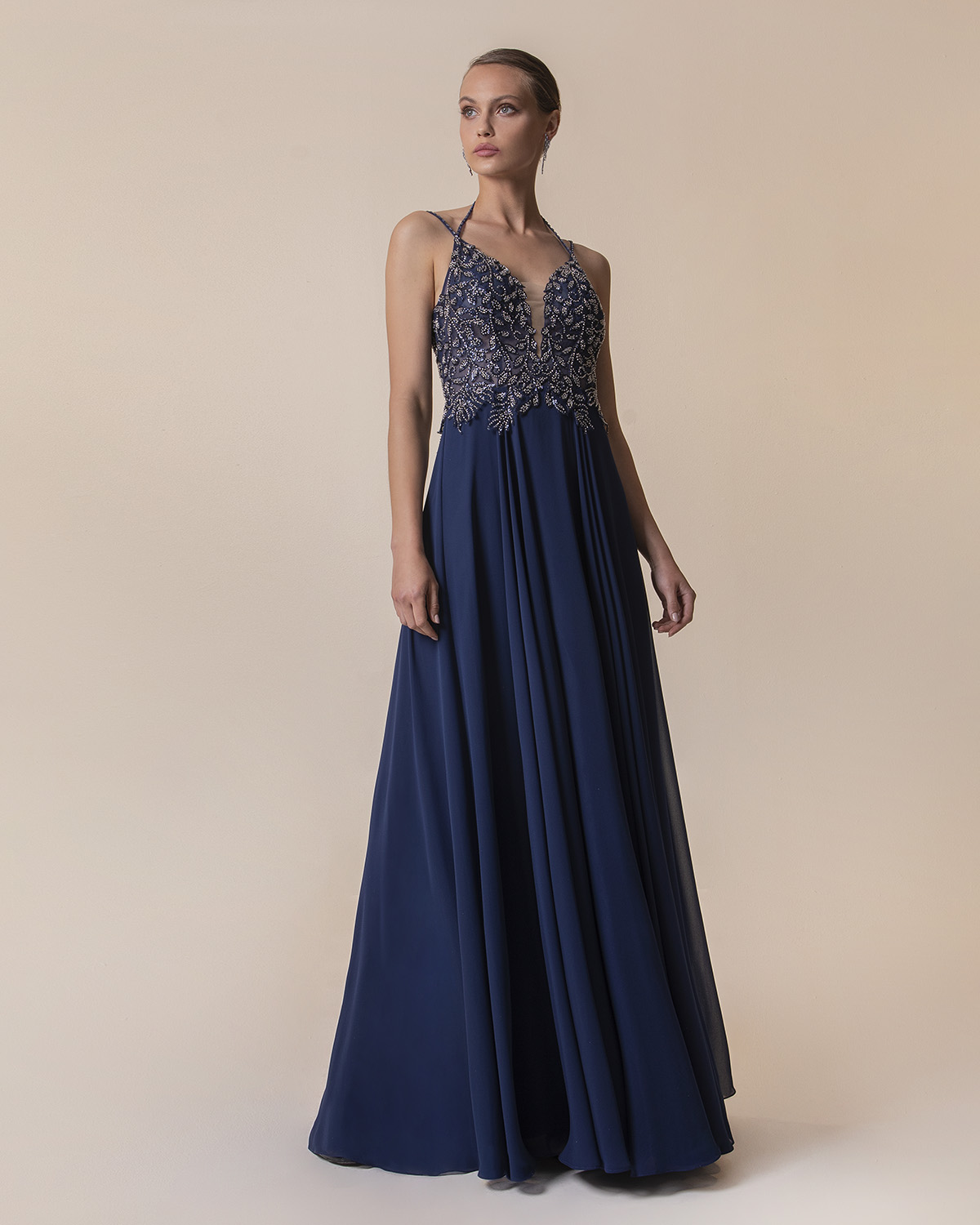 Evening Dresses / Long chiffon evening dress with fully beaded top