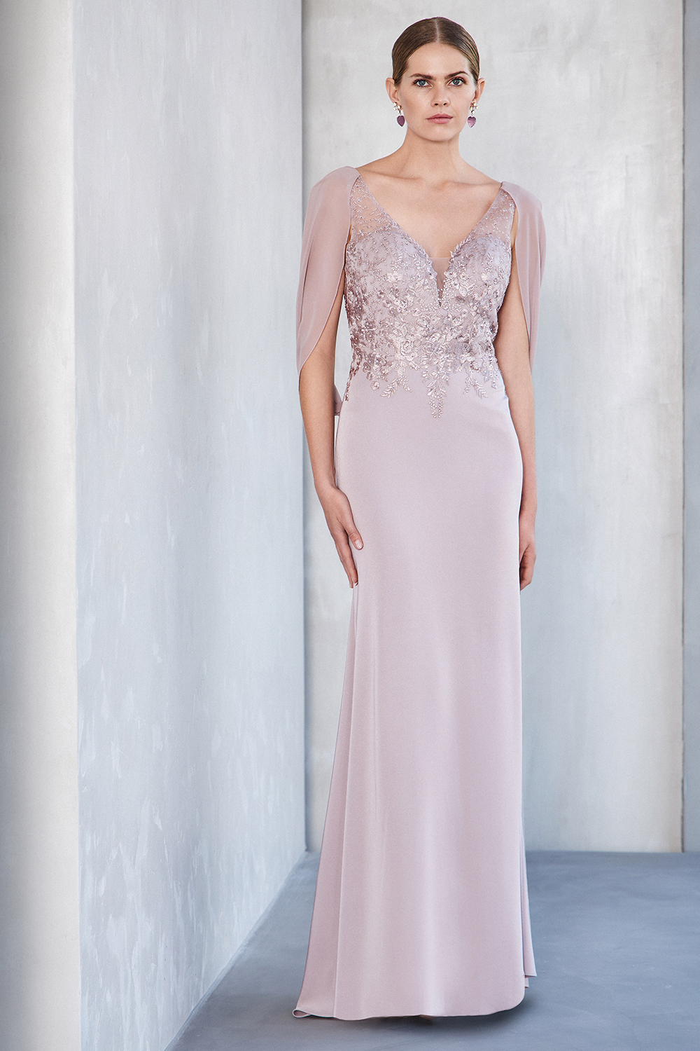 Classic Dresses / Long evening satin beaded dress with lace top and long sleeves with chiffon