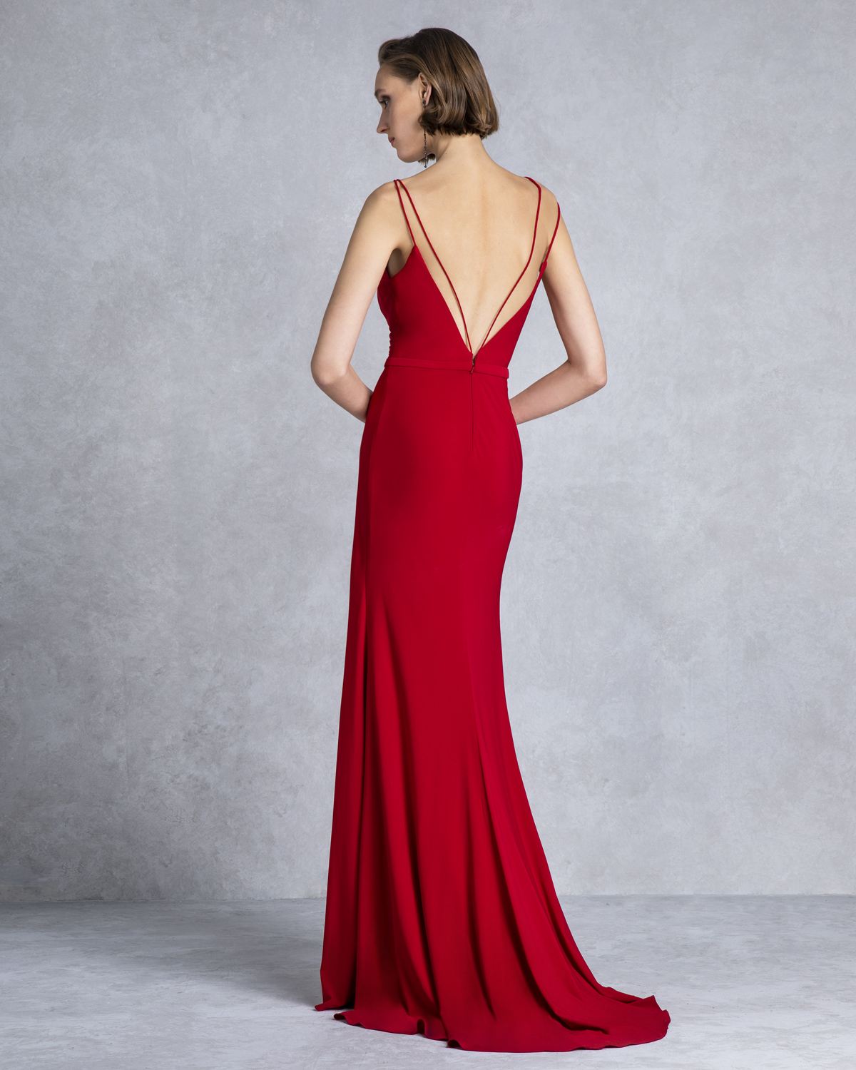 Cocktail Dresses / Long evening dress with opening