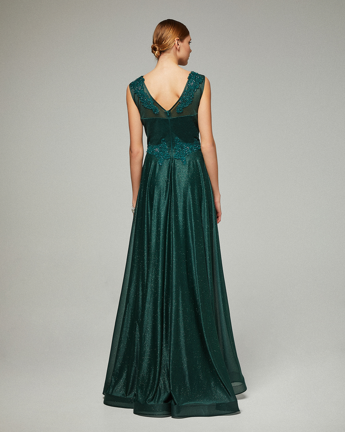 Classic Dresses / Long evening with shining fabric and beaded top