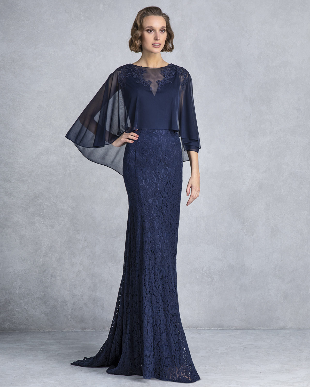 Classic Dresses / Long evening dress with lace skirt and cape
