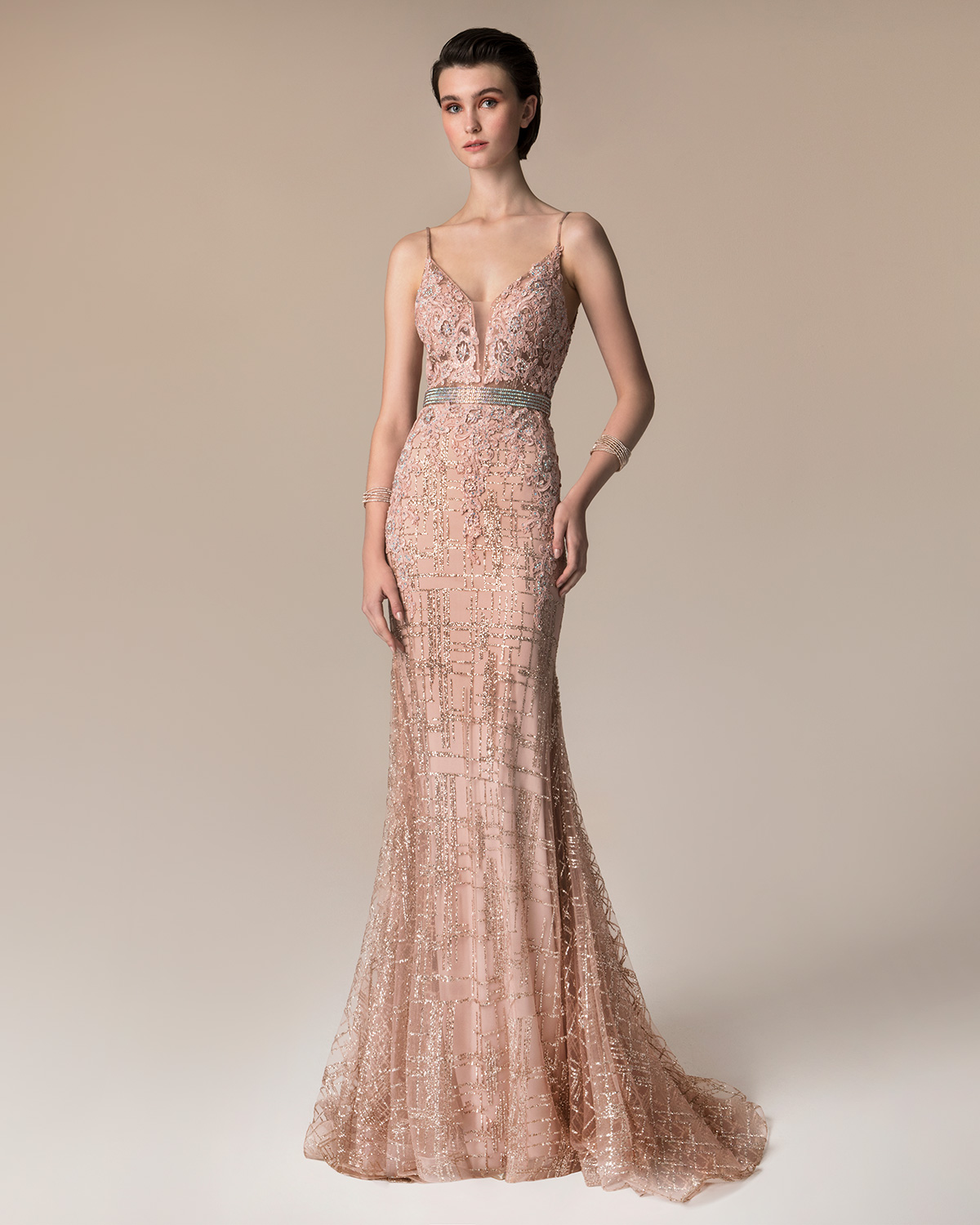 Evening Dresses / Long evening beaded dress with beading on the waist