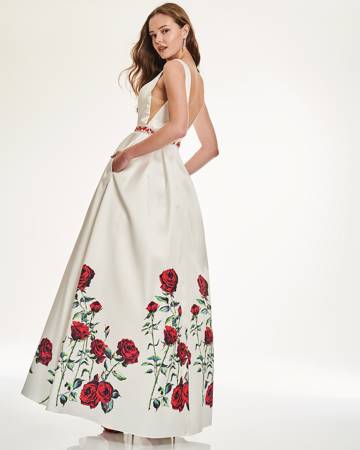 Cocktail Dresses / Long dress with floral motif and beading on the waistbund
