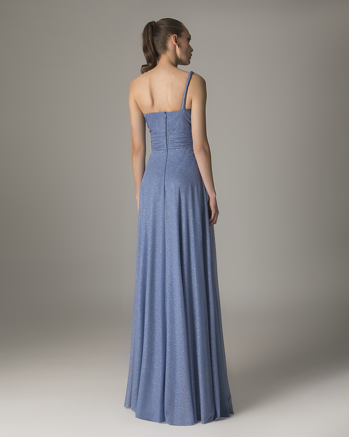 Cocktail Dresses / One shoulder long shining dress