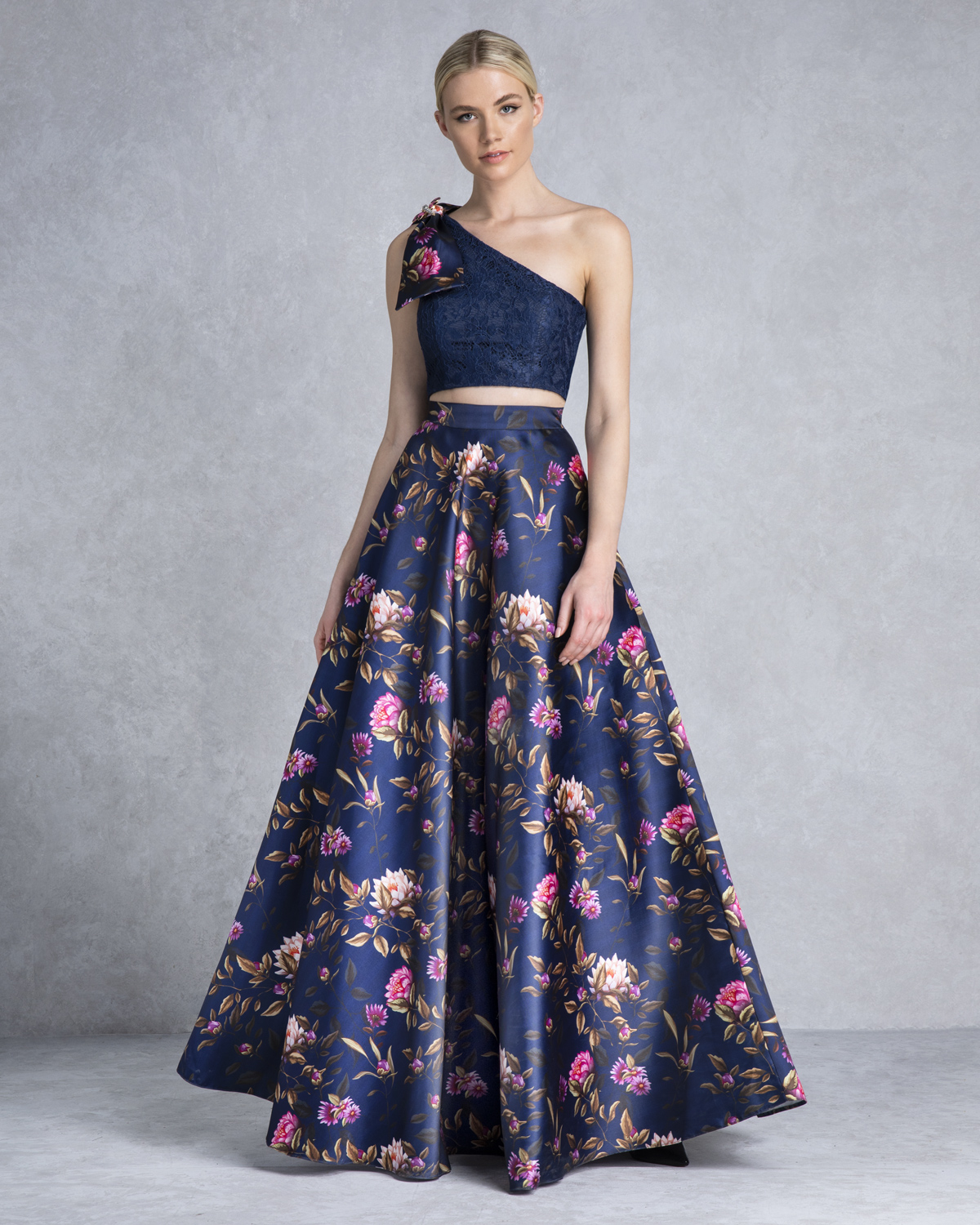 Cocktail Dresses / Crop top floral dress