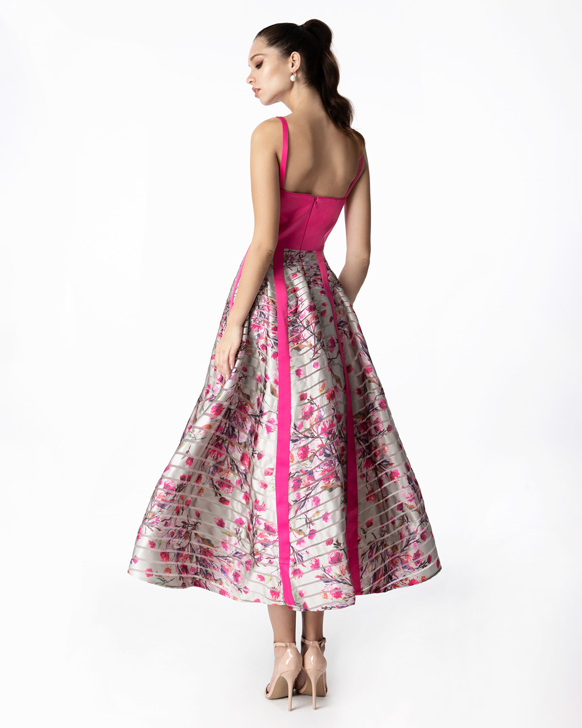 Коктейльные платья / Cocktail midi dress with printed skirt and solid color top