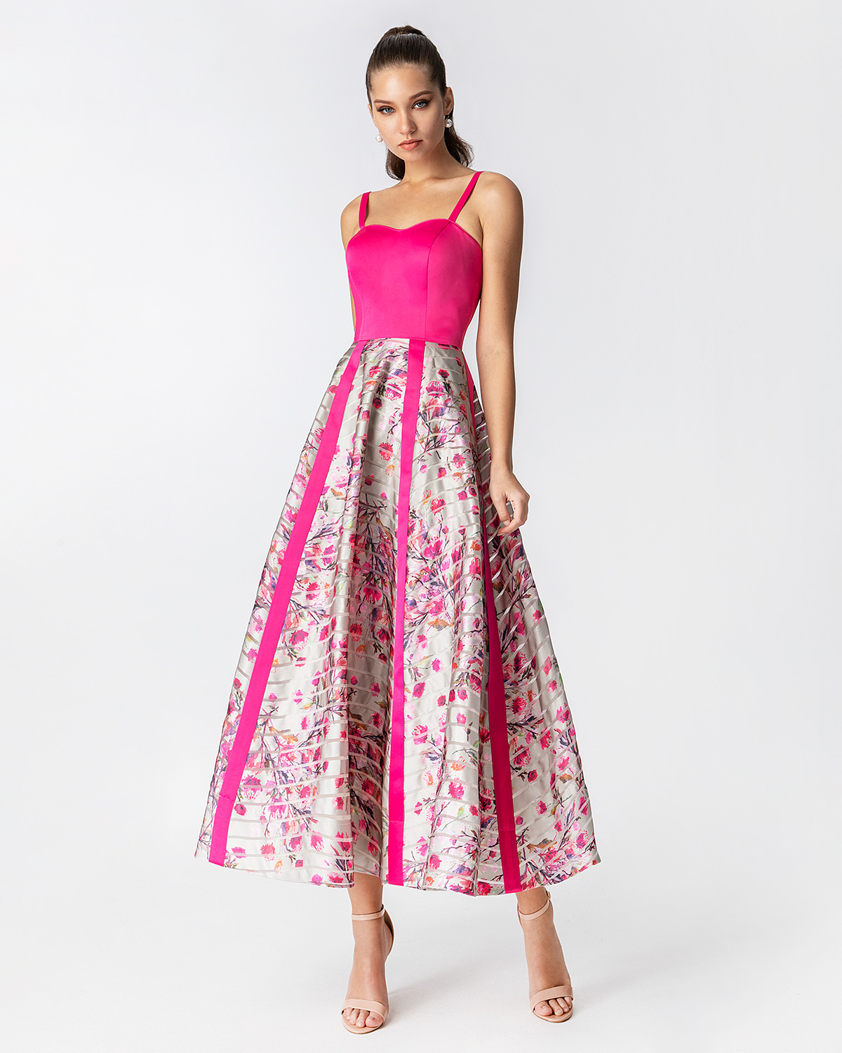 Cocktail Dresses / Cocktail midi dress with printed skirt and solid color top