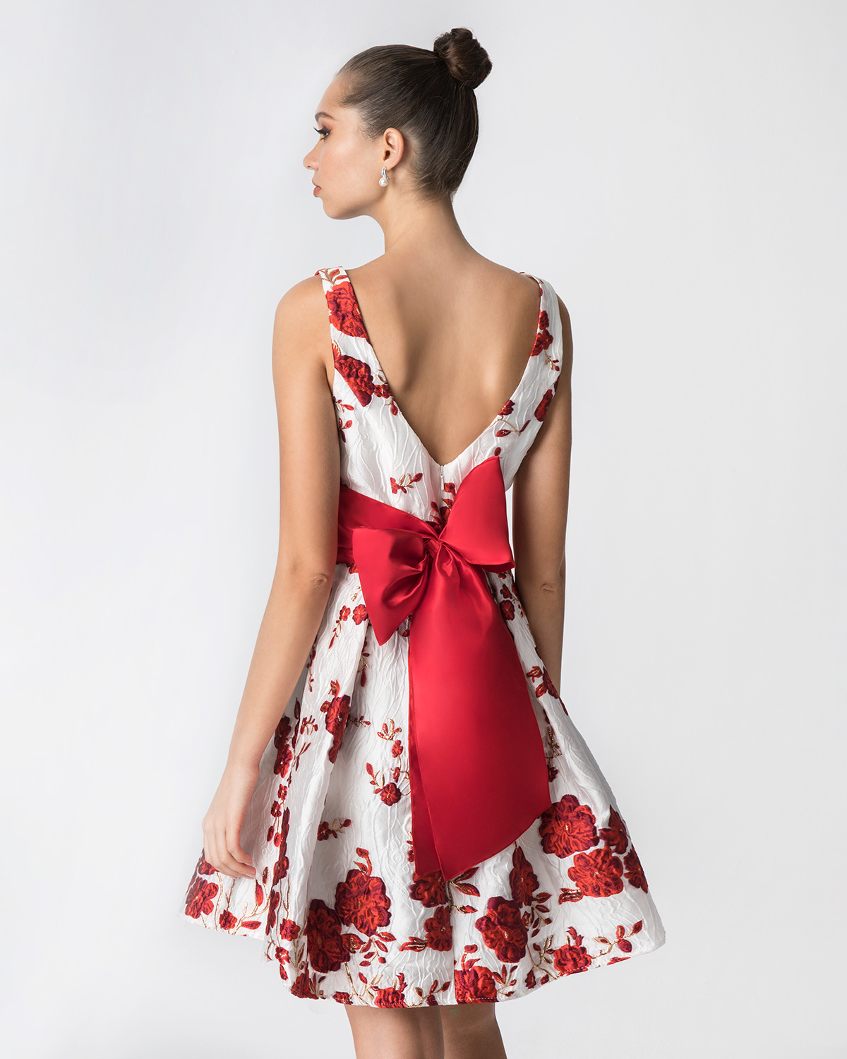 Cocktail Dresses / Short cocktail printed dress with a big bow on the back