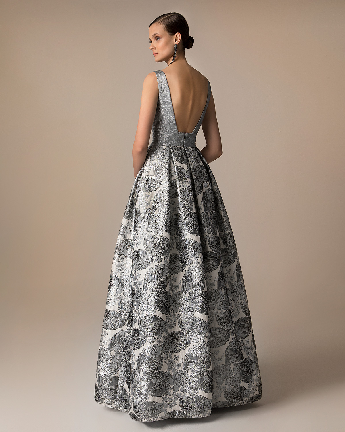 Вечерние платья / Long evening brocade dress with shining solid color top
