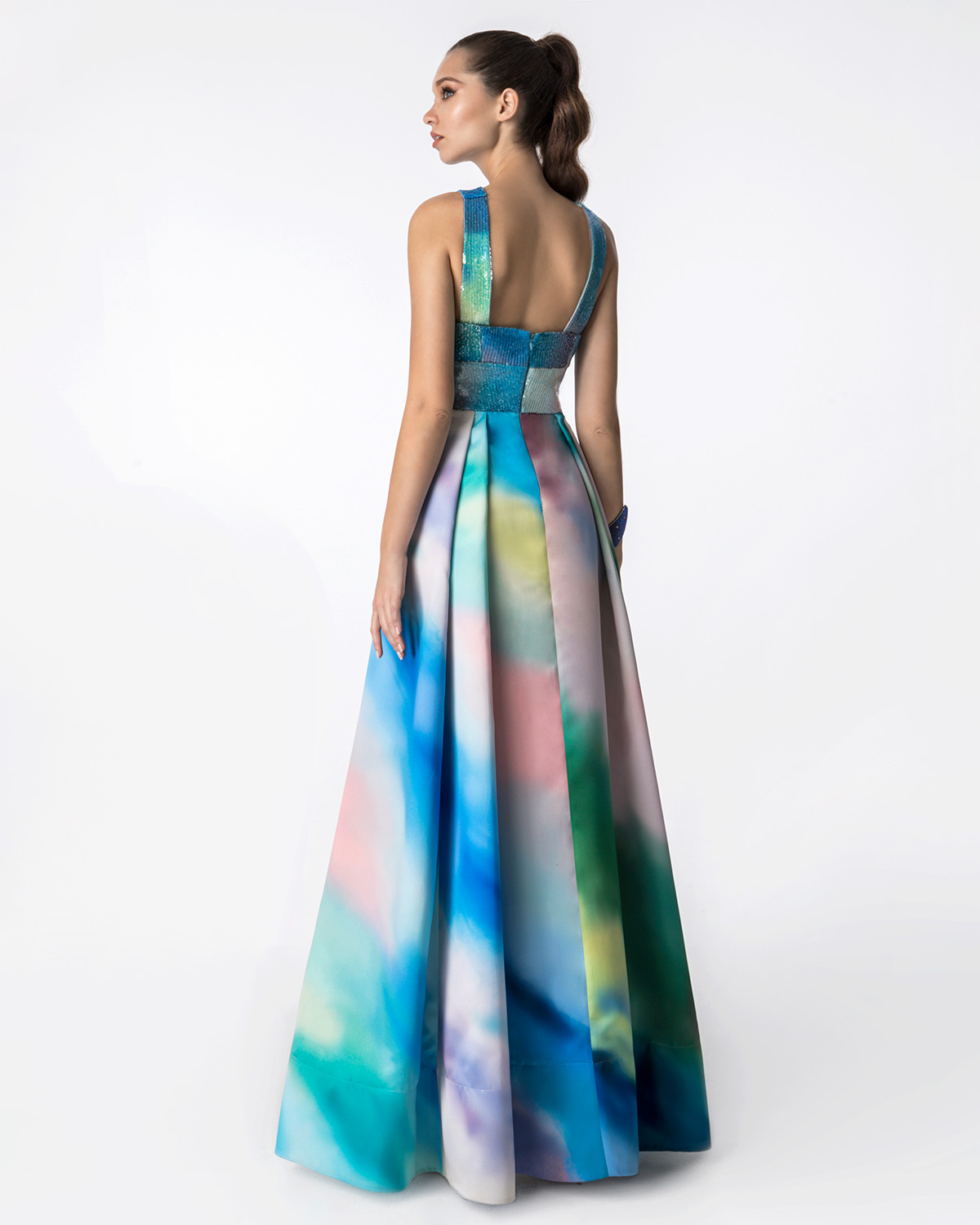Cocktail Dresses / Long printed satin dress with top of printed sequence