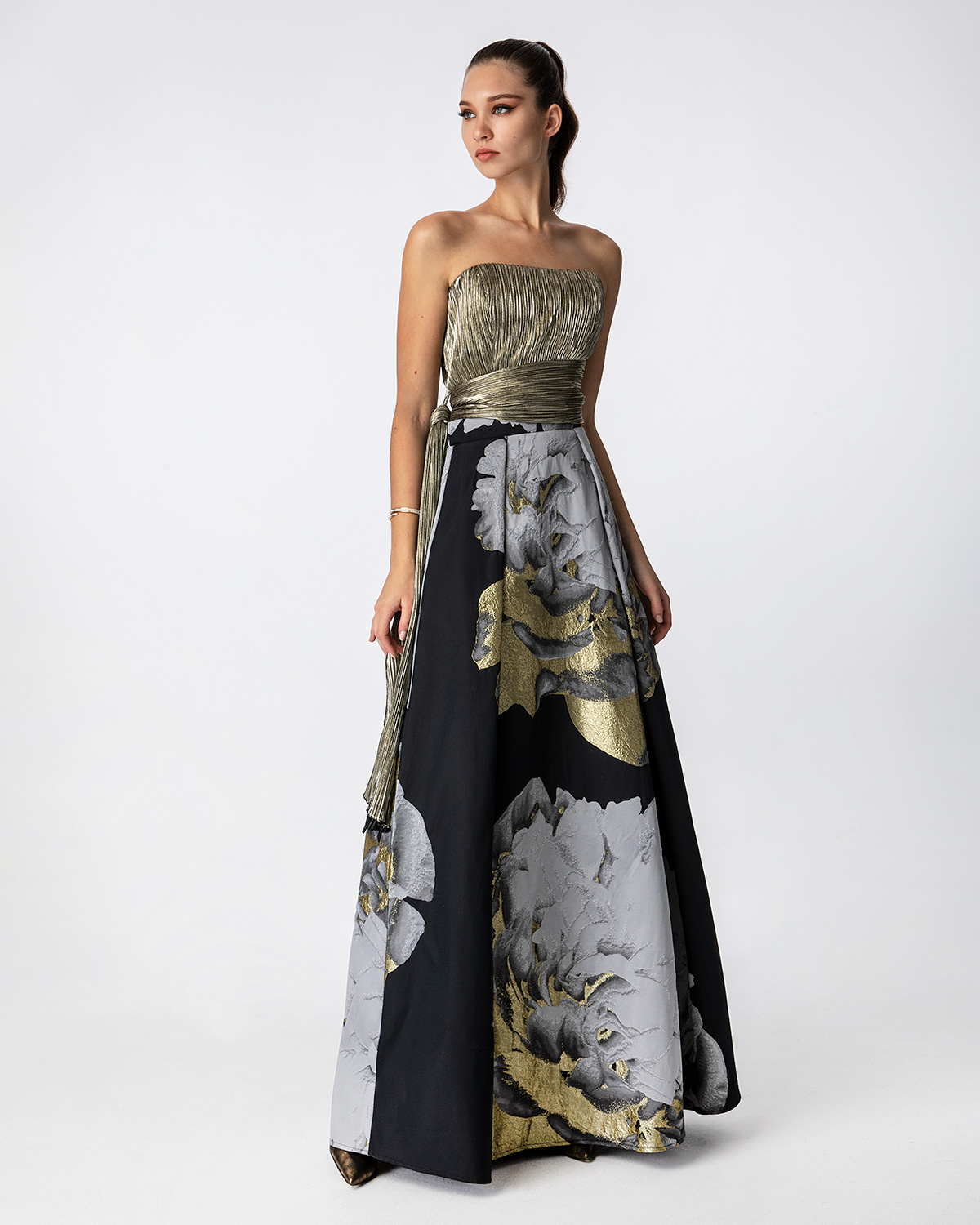 Cocktail Dresses / Long printed skirt with solid color lurex top