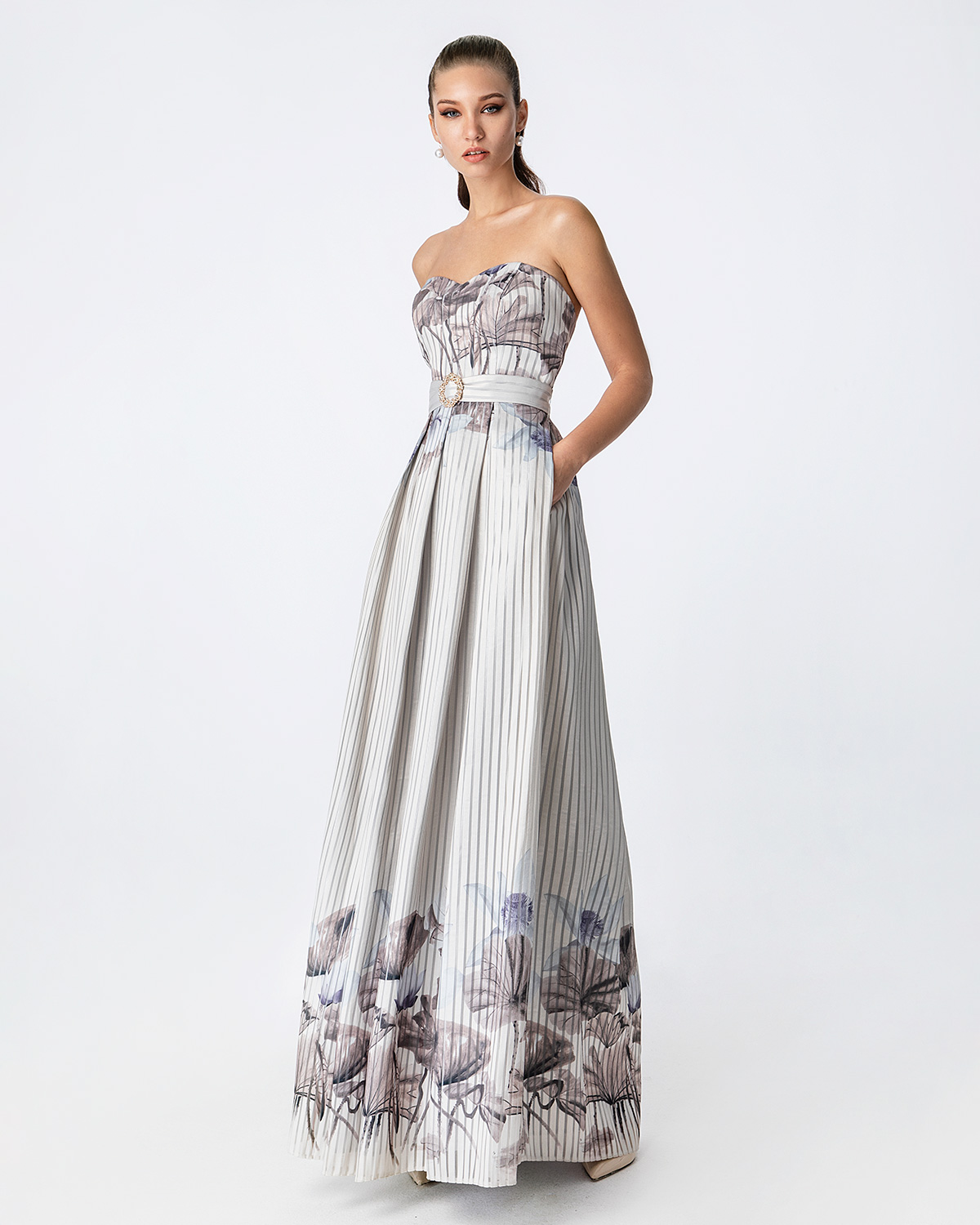 Cocktail Dresses / Long cocktail printed dress with belt