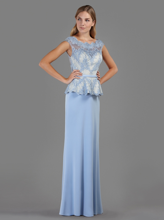 Long evening dress with bodice of lace
