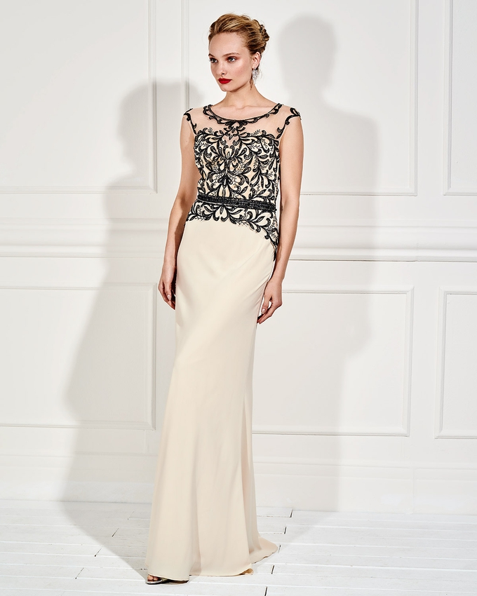 Long evening dress with lace on the bust and beading