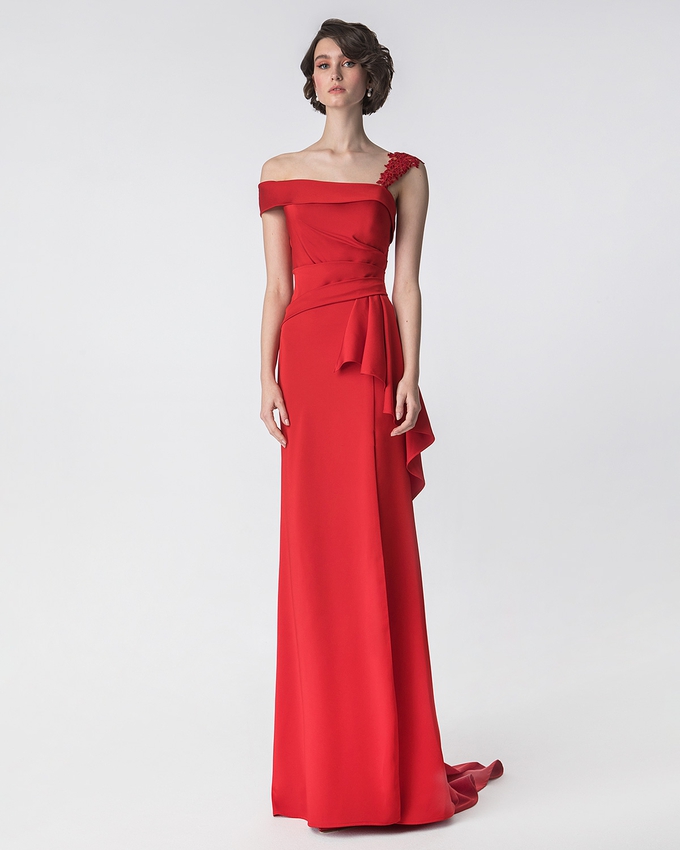 One shoulder long cocktail dress with applique lace on the strap