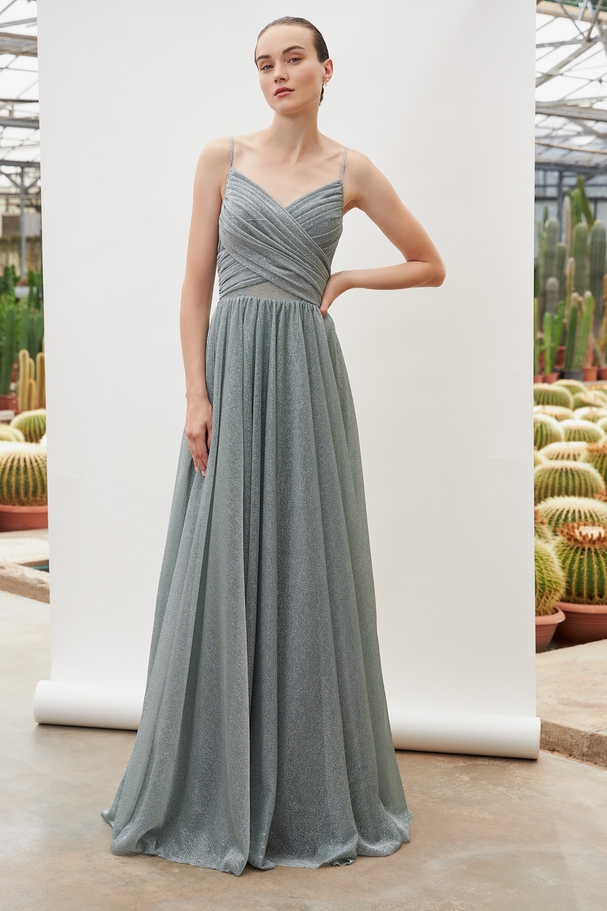 Long coktail dress with shining fabric
