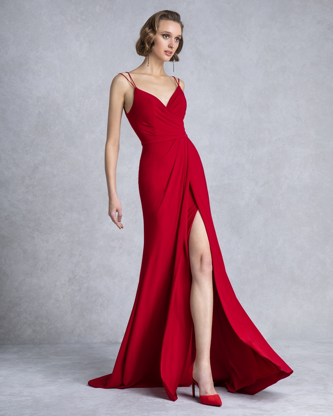 Long evening dress with opening