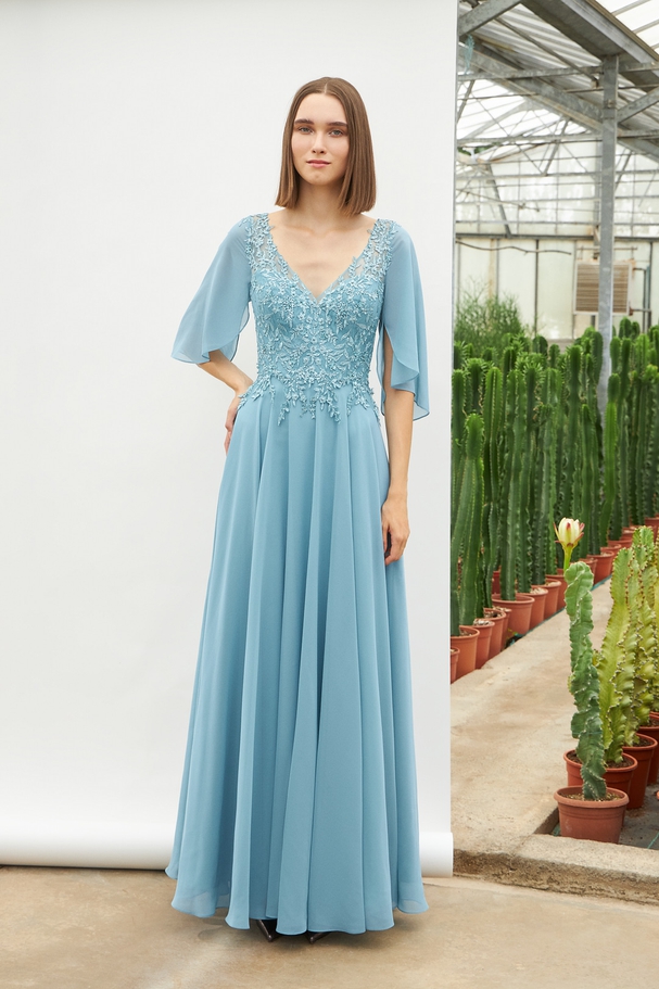 Long classic chiffon dress with fully beaded top and sleeves with chiffon
