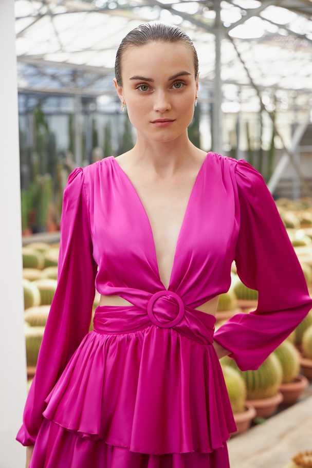 Short cocktail satin dress with openings  on the sides and long sleeves