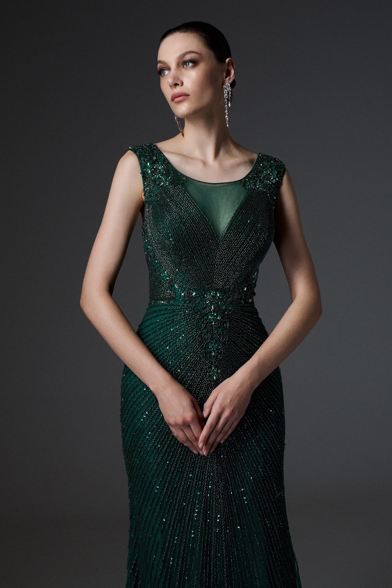 Red Carpet / Evening long fully embroidered dress with wide straps