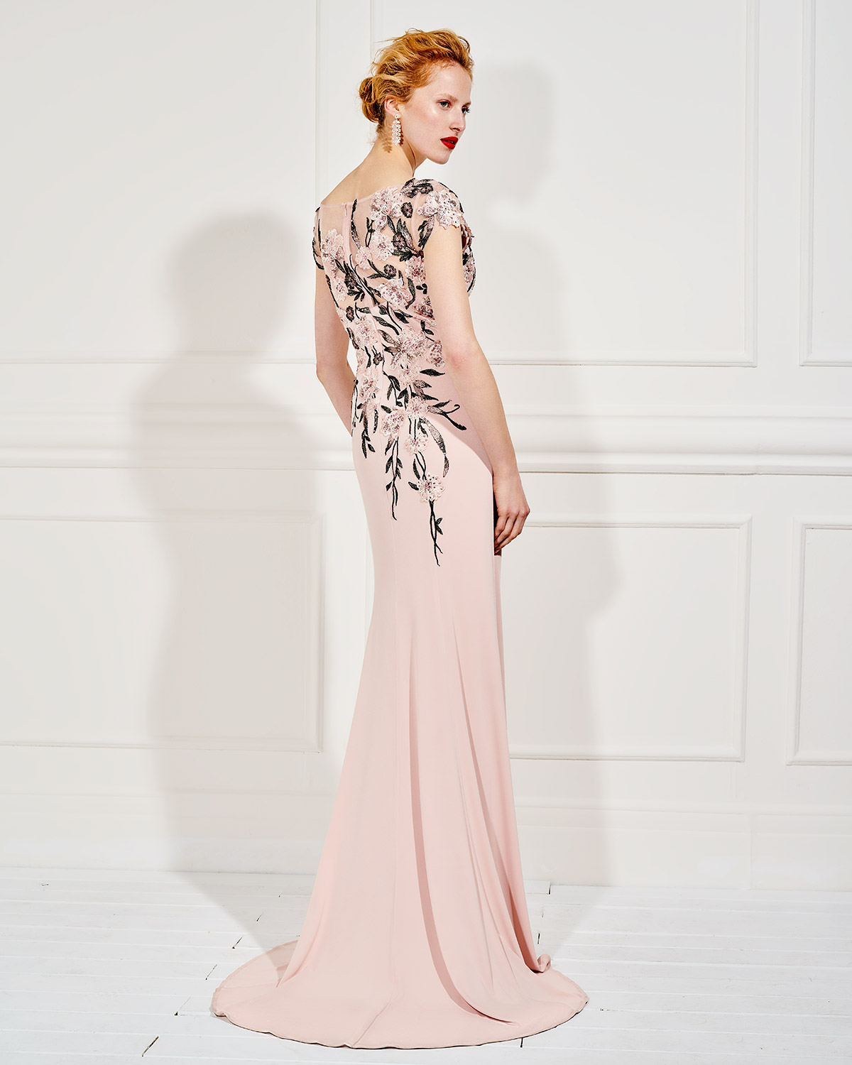 Evening Dresses / Long evening dress with beaded  floral details