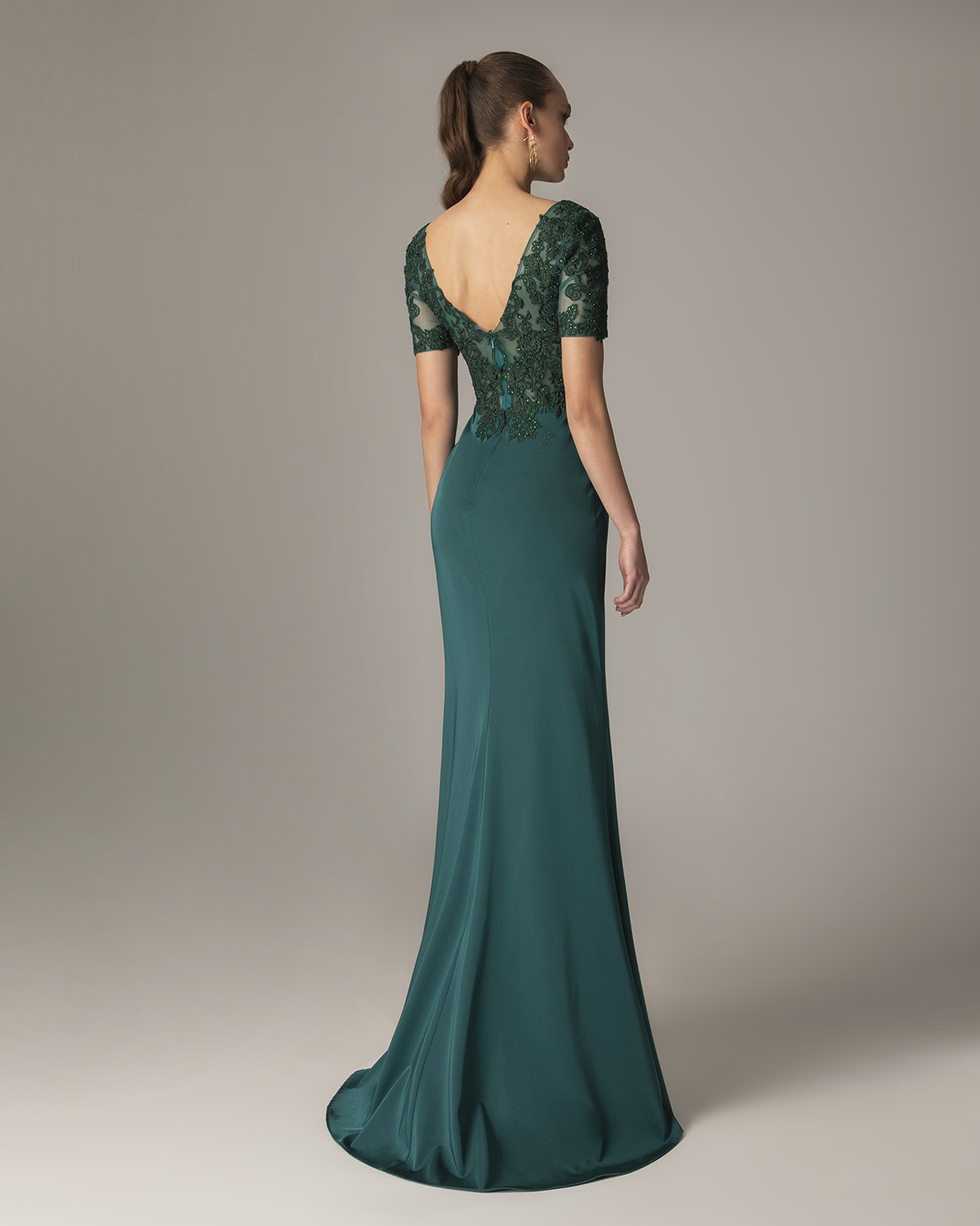 Classic Dresses / Long satin dress with short sleeves and applique beaded lace on the top