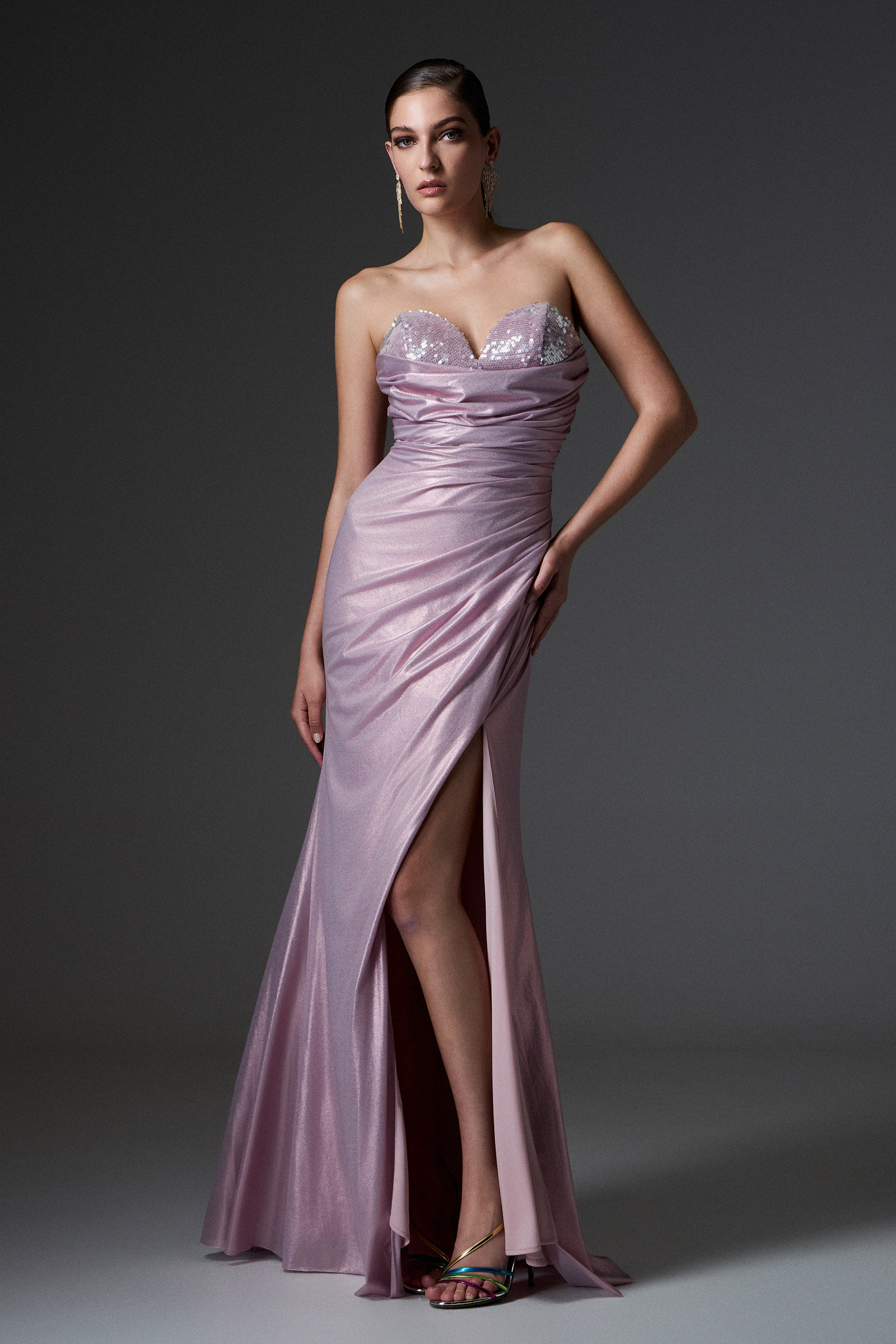 Red Carpet / Evening long dress made of shiny fabric with fully embroidered sequin top