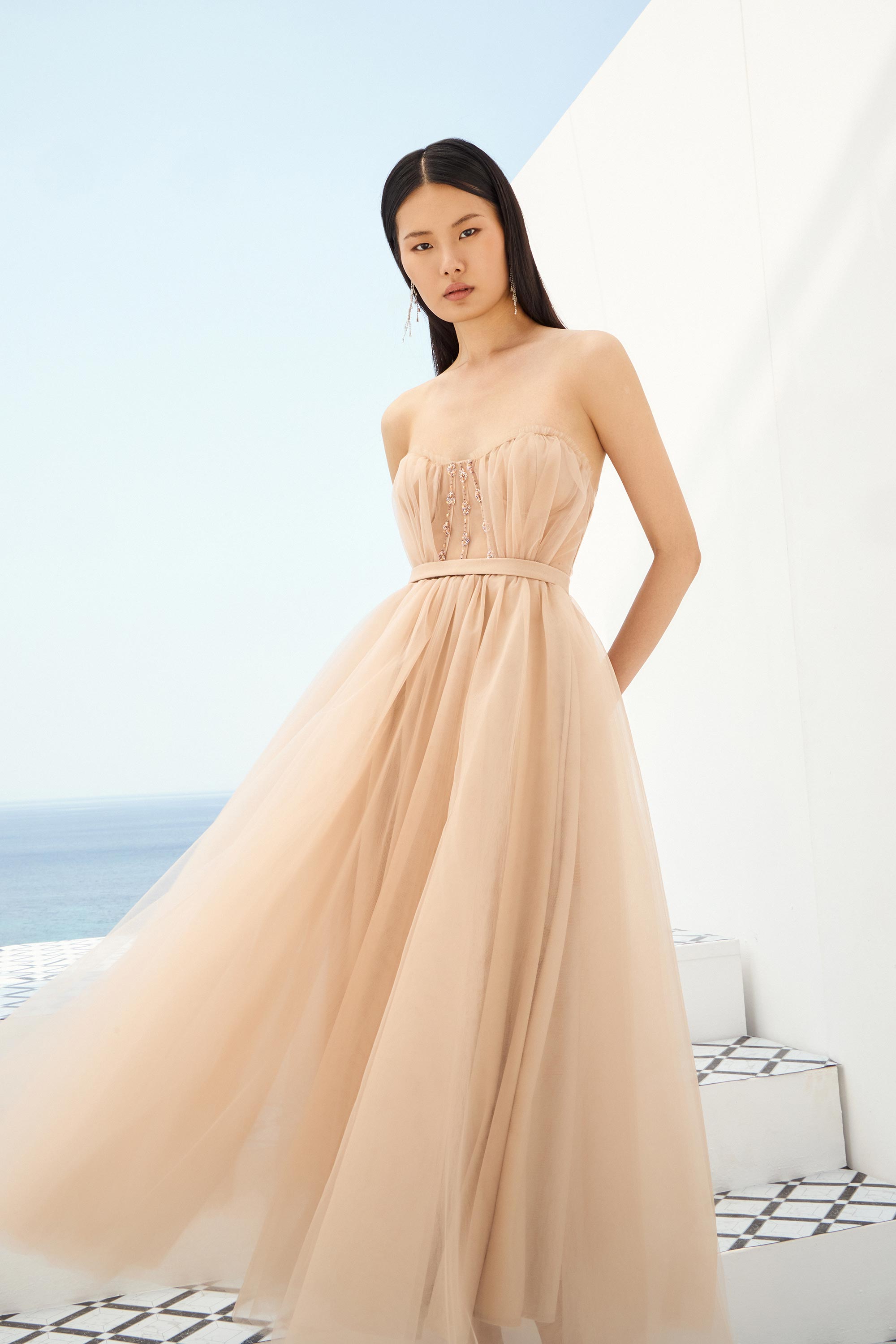 Κοκτέιλ Φορέματα / Στράπλες ρομαντικό μίντι φόρεμα με αέρινη τούλινη φούστα