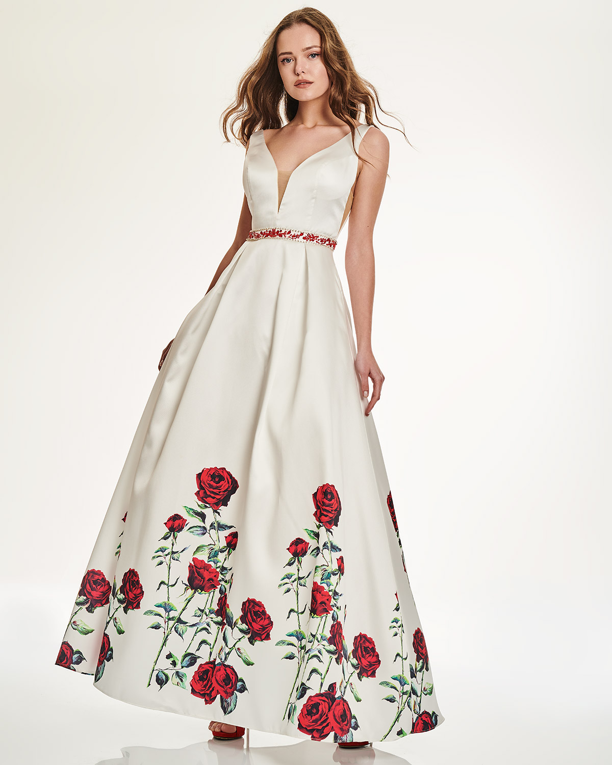Cocktail Dresses / Long dress with floral motif and beading on the waistbund