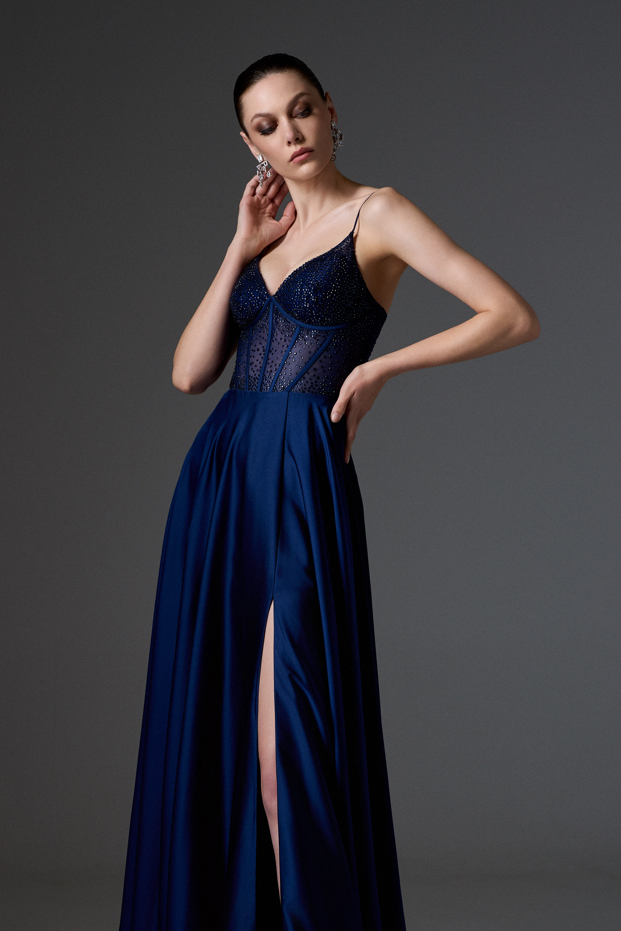 Red Carpet / Evening long satin dress with fully embroidered boned top