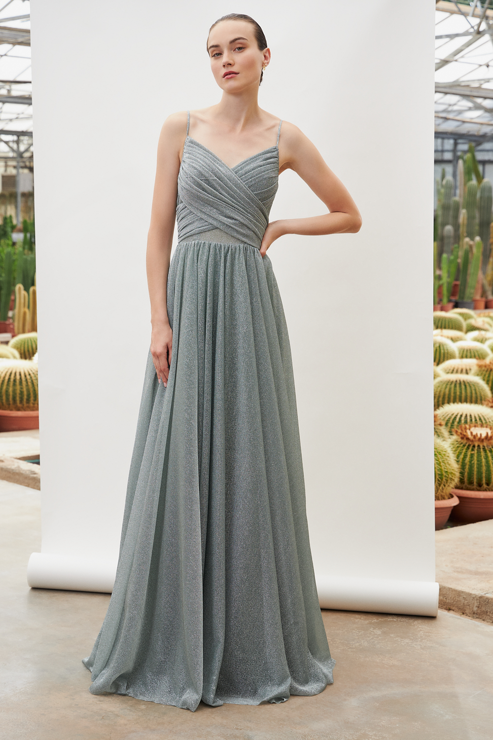 Cocktail Dresses / Long coktail dress with shining fabric