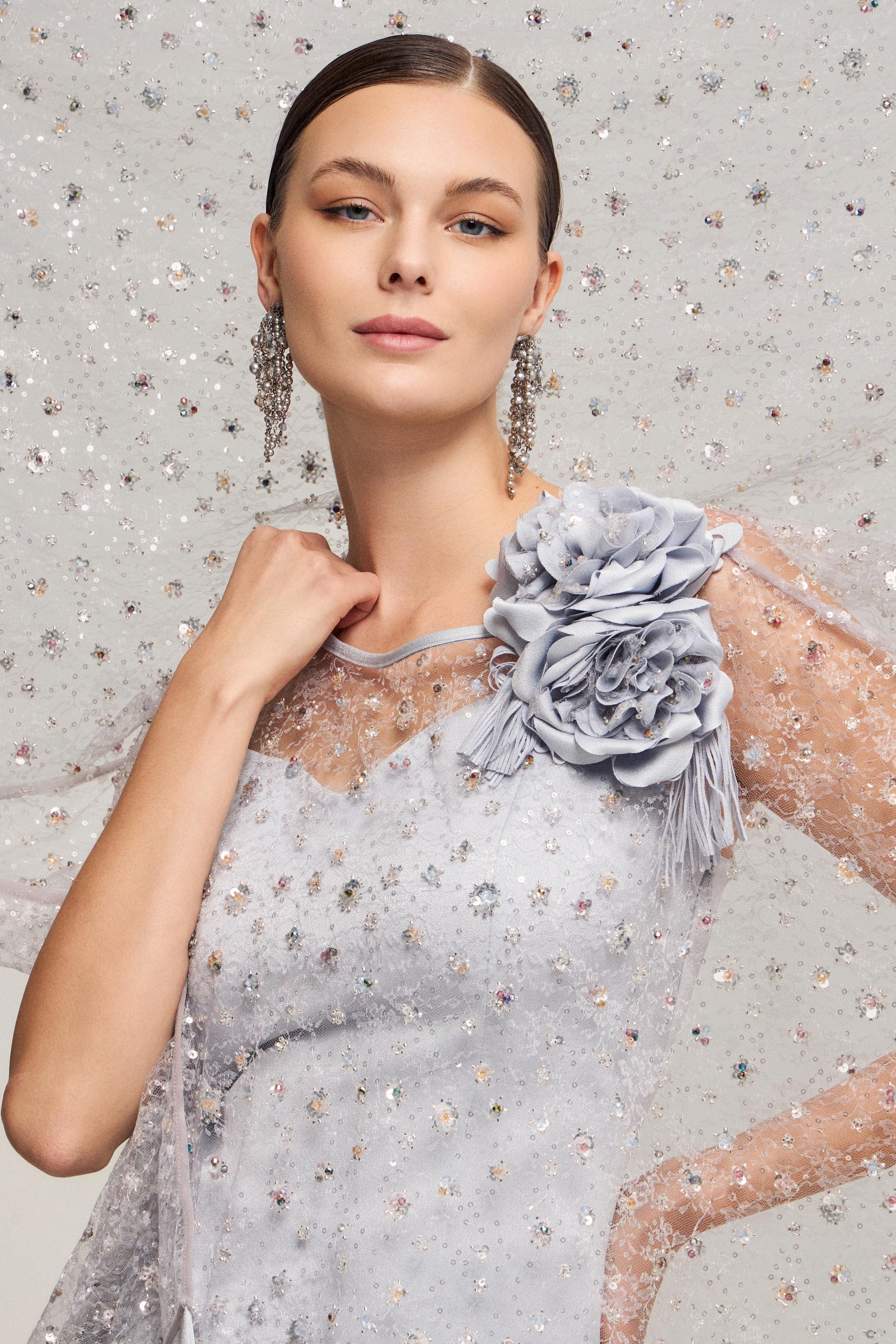 Κλασικά Φορέματα / Παντελόνα σετ με κεντημένο πόντσο και διακοσμητικό λουλούδι