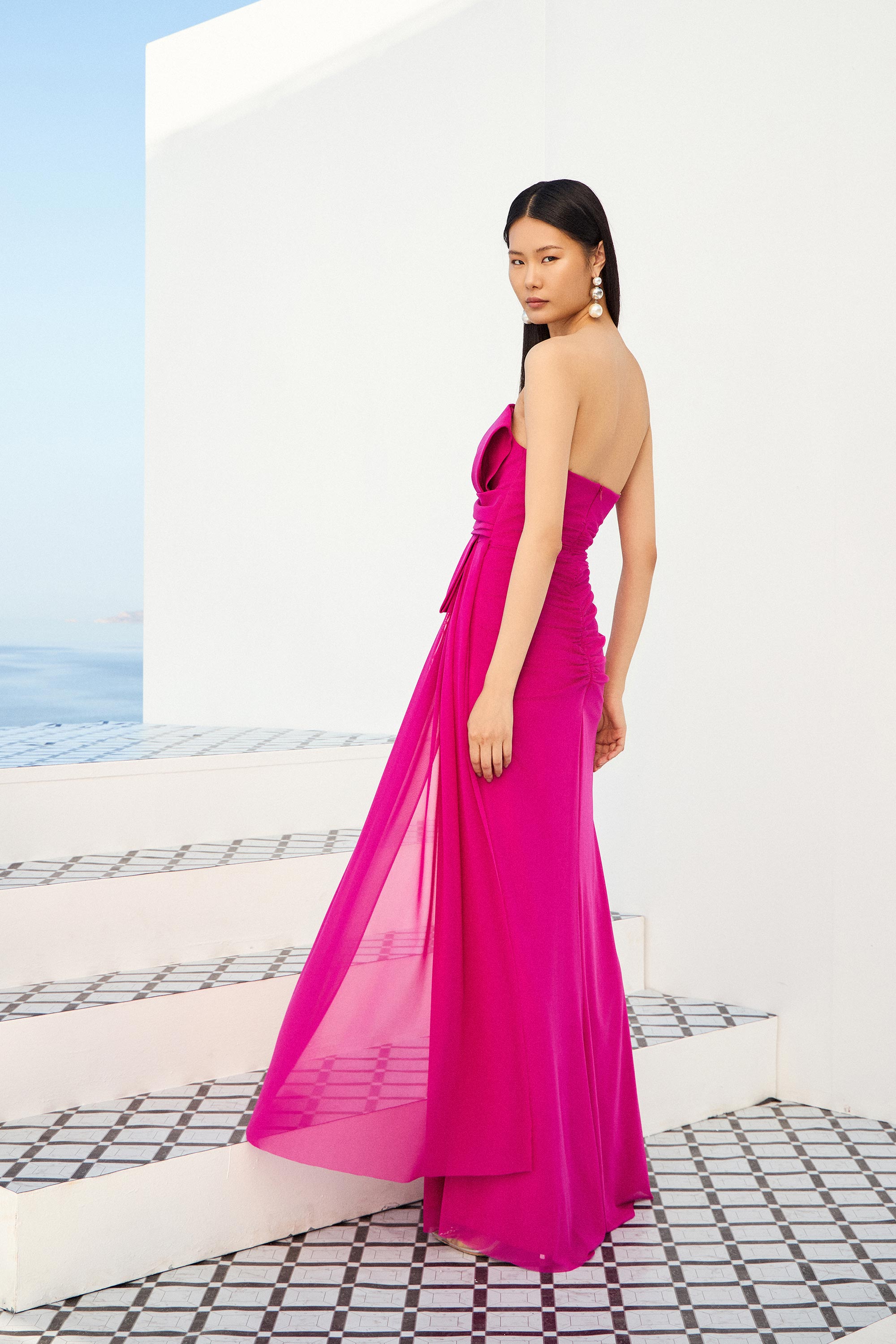 Κοκτέιλ Φορέματα / Κοκτειλ φορεμα στραπλεσ απο ελαστικο τουλι με φιογκο