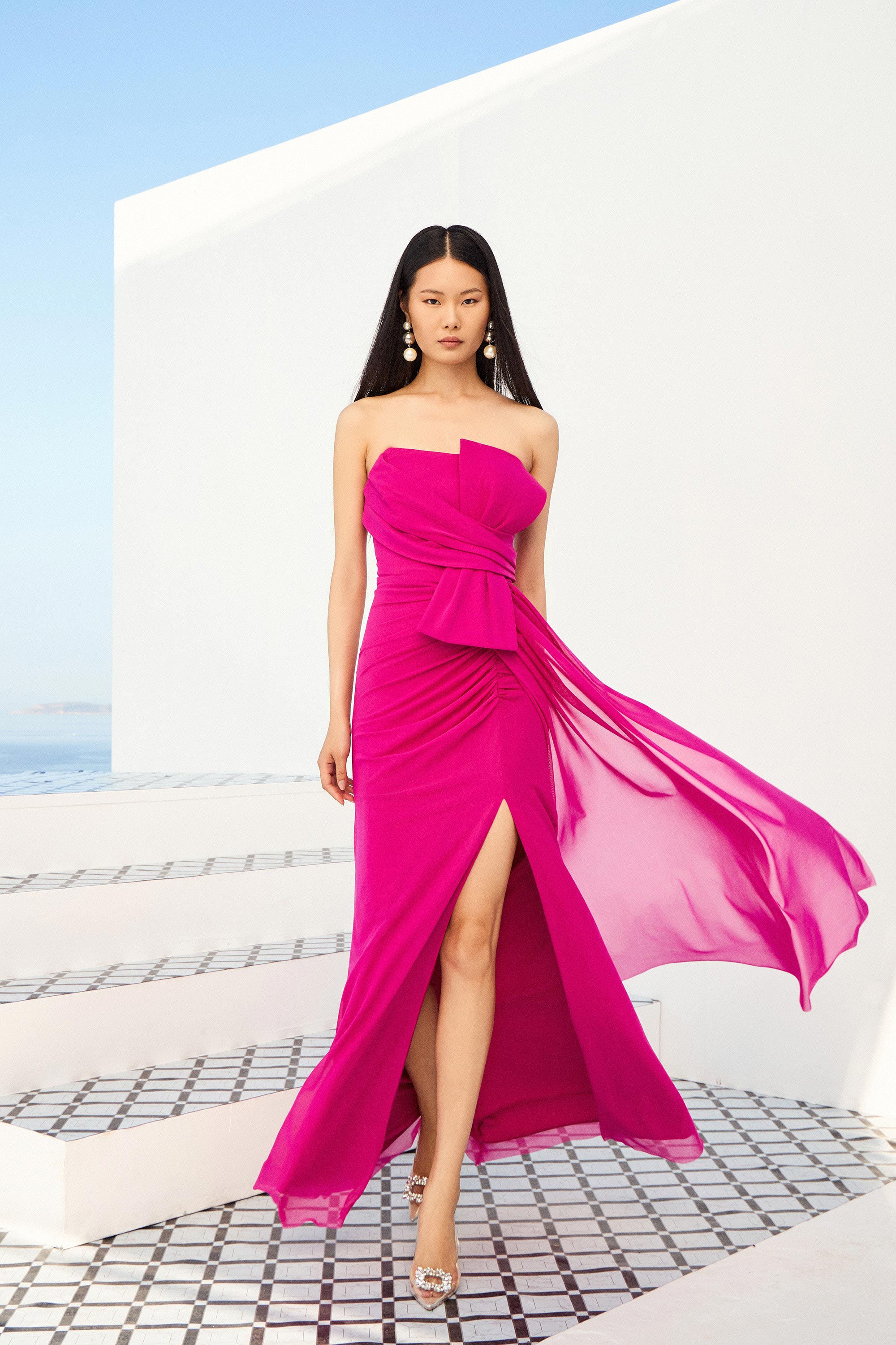 Κοκτέιλ Φορέματα / Κοκτειλ φορεμα στραπλεσ απο ελαστικο τουλι με φιογκο