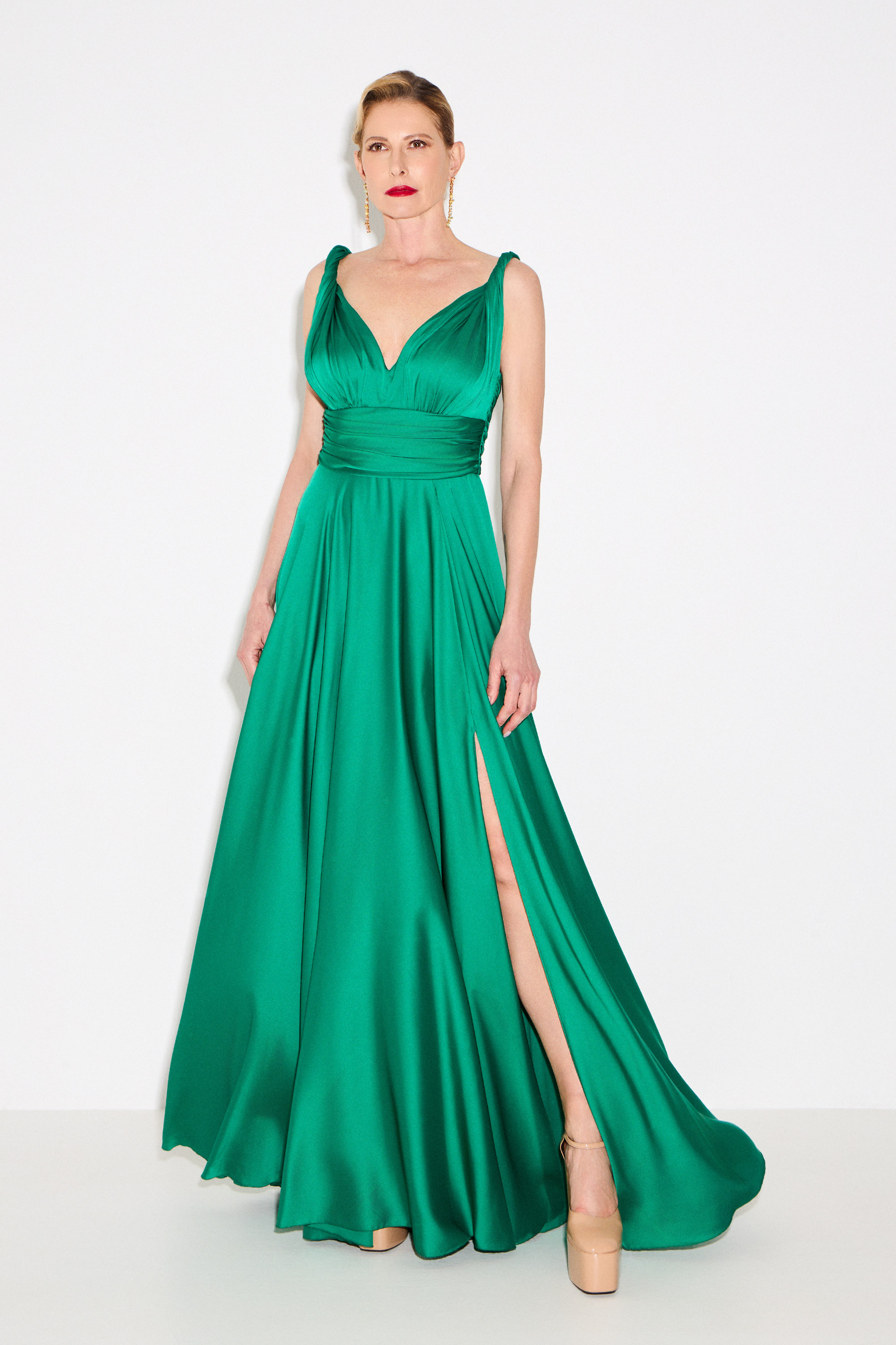 Cocktail Dresses / Cocktail long backless satin dress