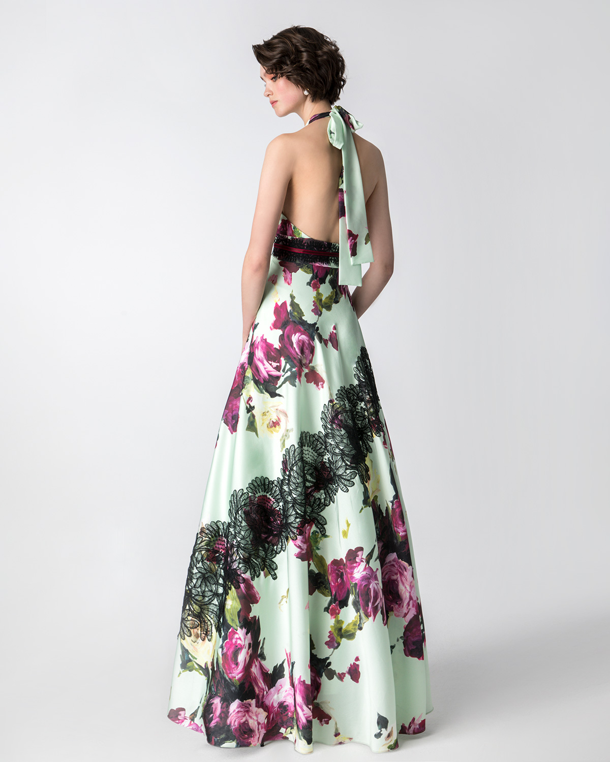 Cocktail Dresses / Long printed satin dress with lace and open back