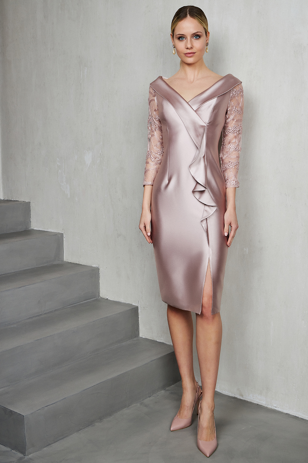 Short evening satin dress with lace on the sleeves for the mother of the bride