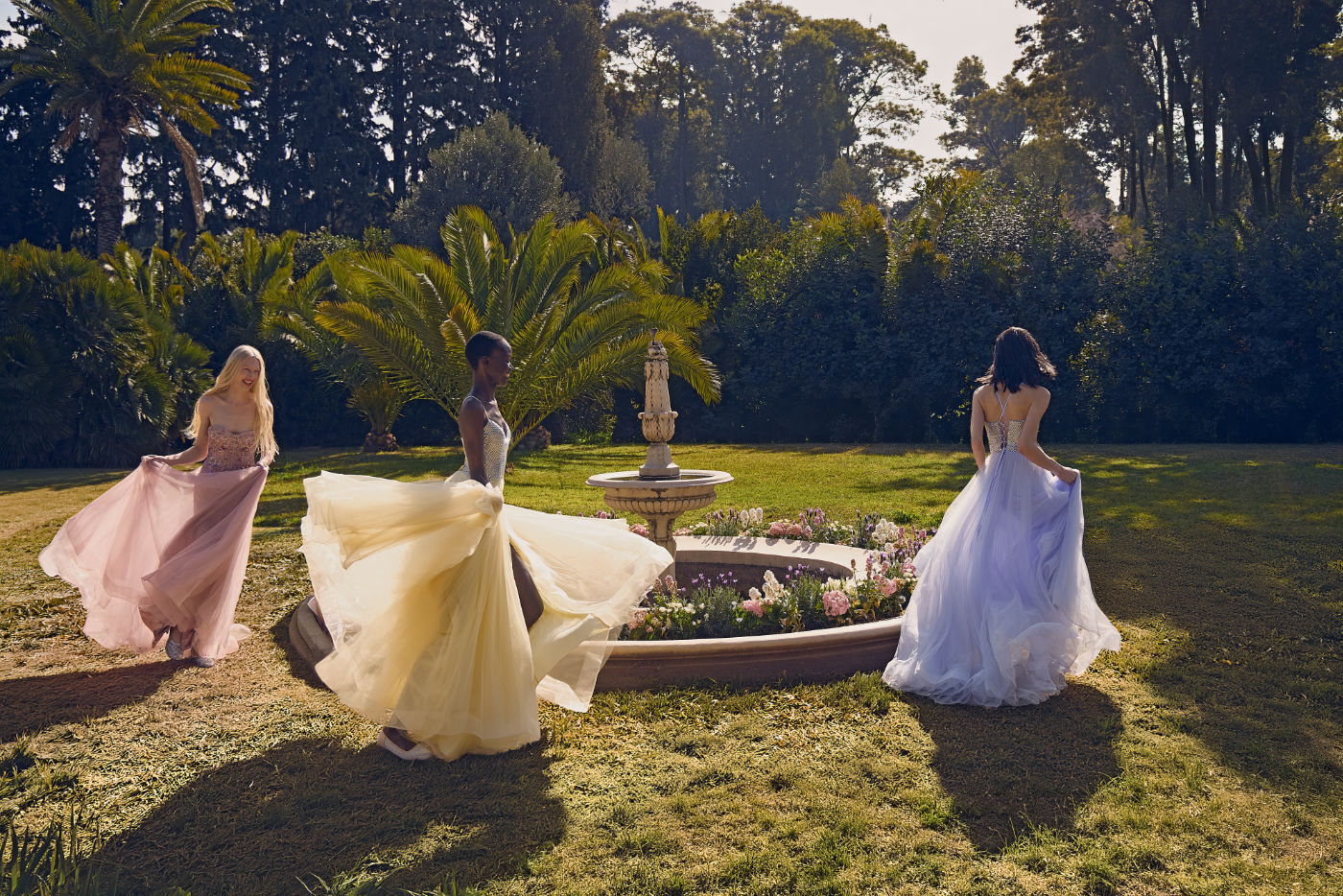 Βραδινά φορέματα για εμφανίσεις που μένουν αξέχαστες.